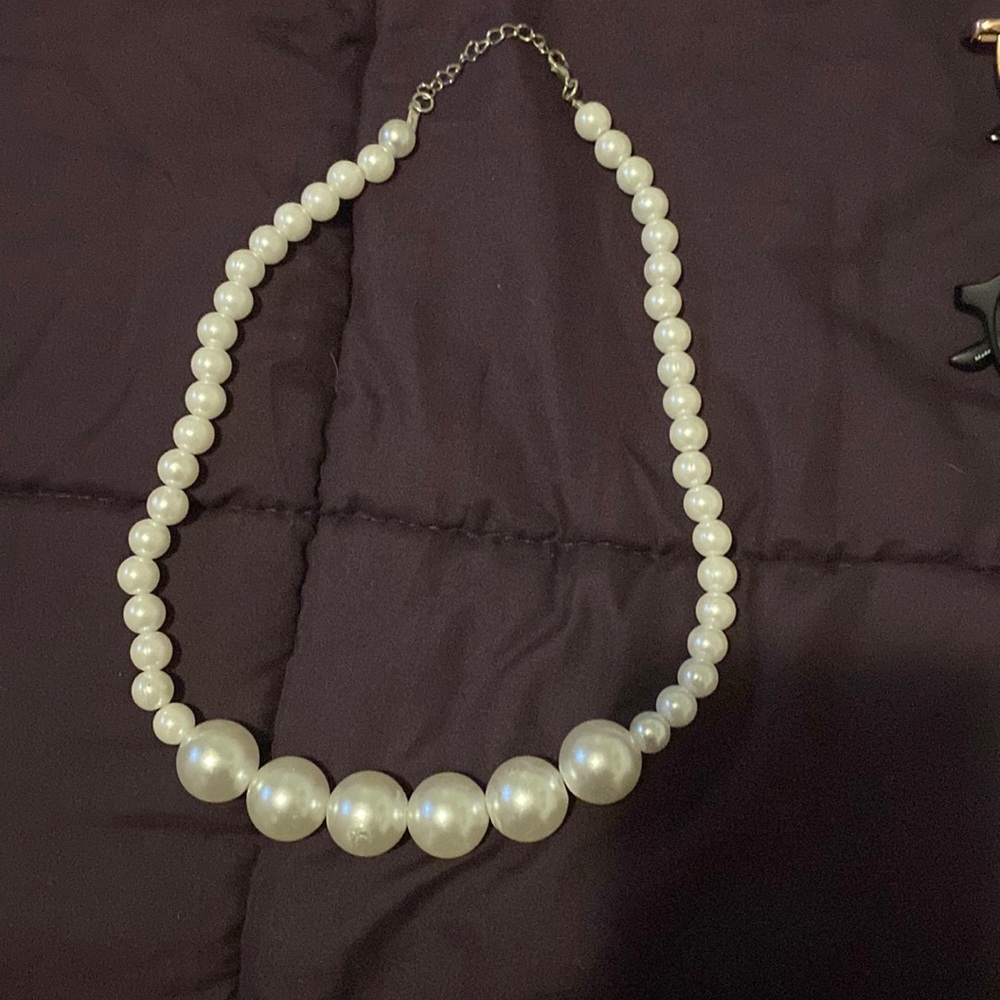 Pearl necklace